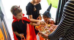 Can Halloween Candy Upset Your Stomach? 6 Ways to Enjoy Treats More Comfortably